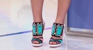 Lívia Andrade feet photo thumbnail