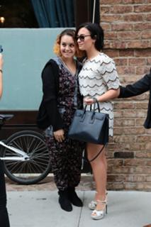 Demi Lovato feet photo thumbnail