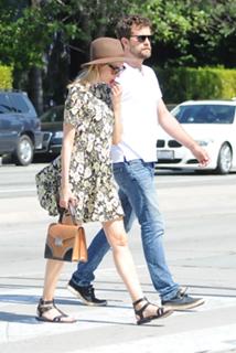 Diane Kruger feet photo thumbnail