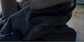 Kirsten Dunst feet photo thumbnail