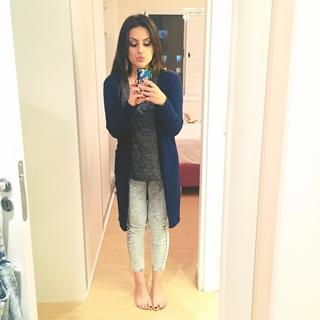 Kéfera Buchmann feet photo thumbnail