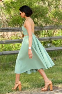 Freida Pinto feet photo thumbnail