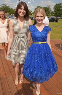 Gemma Arterton feet photo thumbnail