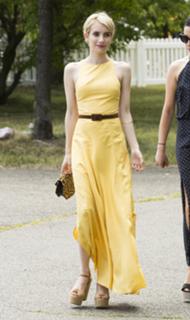 Emma Roberts feet photo thumbnail