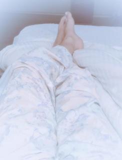 Andrea Legarreta feet photo thumbnail