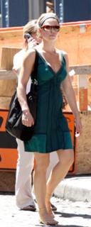 Jessica Biel feet photo thumbnail