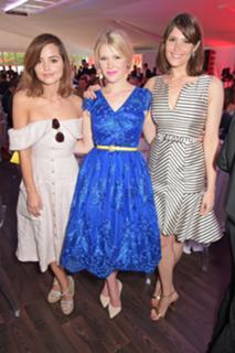 Gemma Arterton feet photo thumbnail