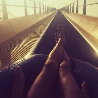 Heidi Klum feet photo thumbnail