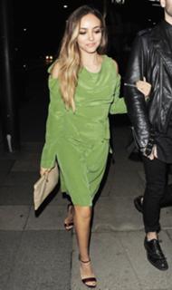 Jade Thirlwall feet photo thumbnail