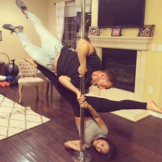 Francia Raisa feet photo thumbnail