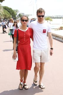 Alicia Vikander feet photo thumbnail
