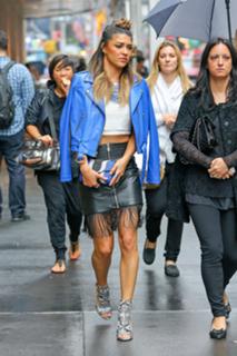 Jessica Szohr feet photo thumbnail