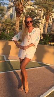 Denise Van Outen feet photo thumbnail