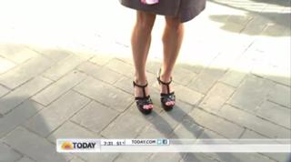 Amy Robach feet photo thumbnail