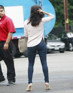 Eva Longoria feet photo thumbnail