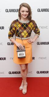 Maisie Williams feet photo thumbnail