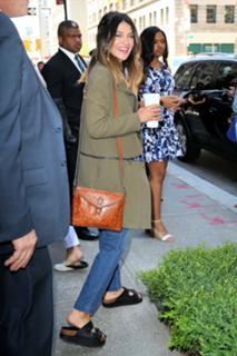Jessica Szohr feet photo thumbnail