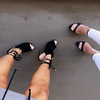 Chantel Jeffries feet photo thumbnail