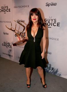 Salma Hayek feet photo thumbnail