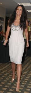 Demi Moore feet photo thumbnail