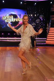 Cristina Ferreira feet photo thumbnail