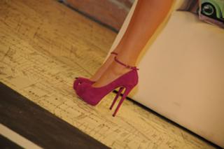 Doukissa Nomikou feet photo thumbnail