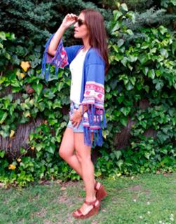 Paula Echevarría feet photo thumbnail