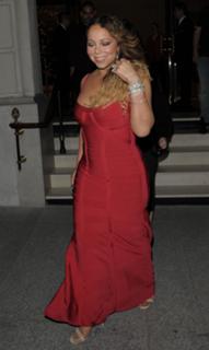 Mariah Carey feet photo thumbnail
