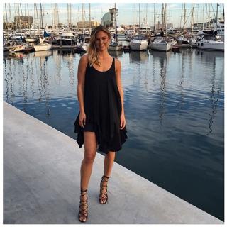 Bar Refaeli feet photo thumbnail