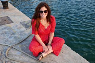 Mary Synatsaki feet photo thumbnail