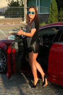 Anna Mucha feet photo thumbnail