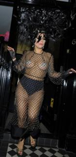 Lady Gaga feet photo thumbnail