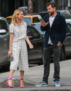 Diane Kruger feet photo thumbnail