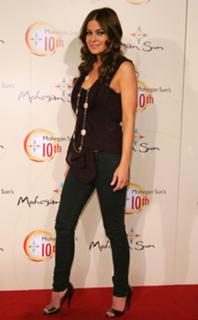 Carmen Electra feet photo thumbnail