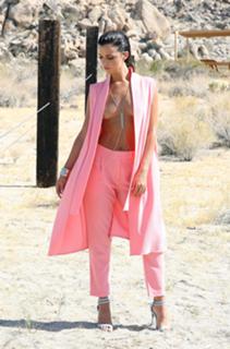 Lucy Mecklenburgh feet photo thumbnail