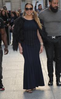 Mariah Carey feet photo thumbnail