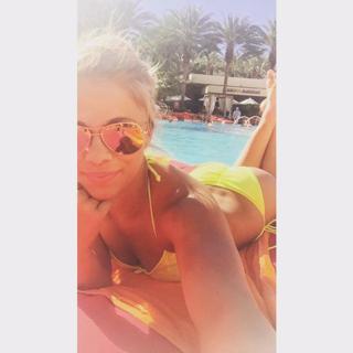 Paige VanZant feet photo thumbnail