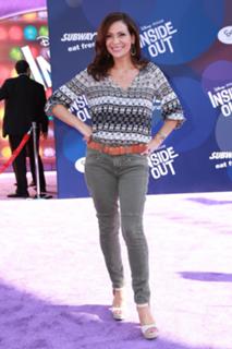 Constance Marie feet photo thumbnail