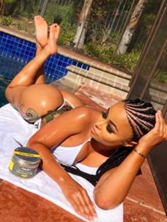 Blac Chyna feet photo thumbnail