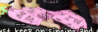 Colleen Ballinger feet photo thumbnail