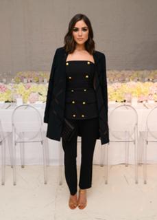 Olivia Culpo feet photo thumbnail