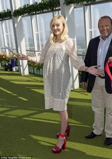 Fearne Cotton feet photo thumbnail