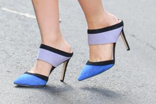 Jennette McCurdy feet photo thumbnail