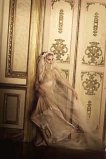 Natalie Portman feet photo thumbnail