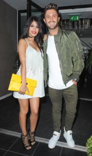 Jasmin Walia feet photo thumbnail