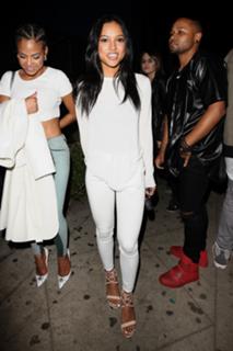 Karrueche Tran feet photo thumbnail
