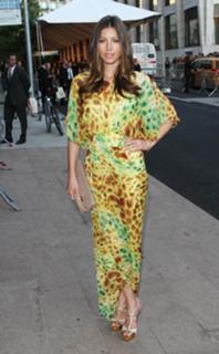 Jessica Biel feet photo thumbnail