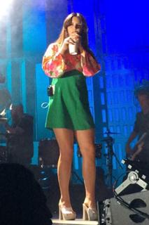 Lana Del Rey feet photo thumbnail
