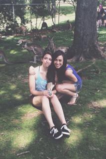 Colleen Ballinger feet photo thumbnail