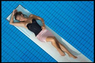 Tania Cagnotto feet photo thumbnail